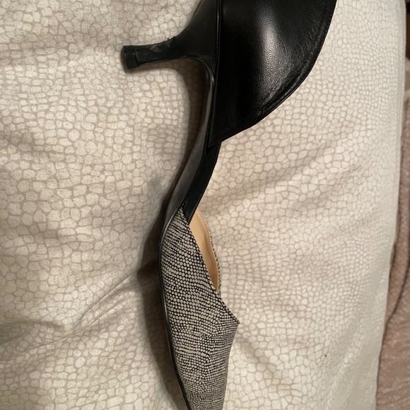 Nine West  heels - Picture 3 of 3